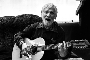 квартирник в сарае / ***