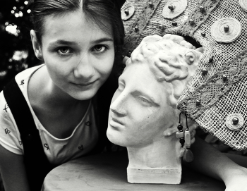 Настя с подружкой / ***