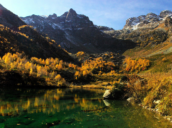 Осенняя долина ... / Архыз | Урочище Гаммеш Чад , озеро Нижняя Запятая