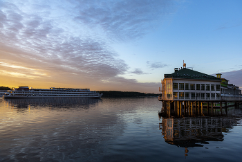 Волжские рассветы / ...