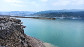 Чиркейское водохранилище / Чиркейское водохранилище