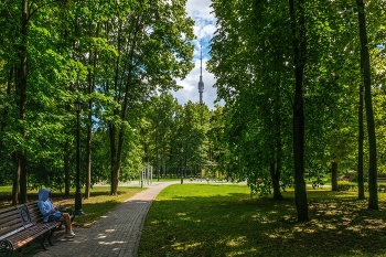 В Останкинском парке / Москва