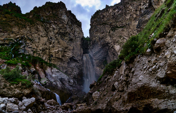 Водопад Сылтран-Су (Султан / Кавказ, Северное Приэльбрусье. Урочище Джилы-Су