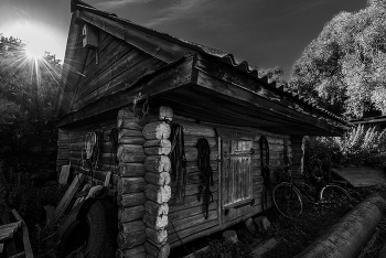 Амбар... / Старый деревенский амбар...