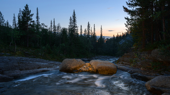 Вечер на Маннепакхе / Кольский полуостров, Хибины, в долине ручья Маннепакх