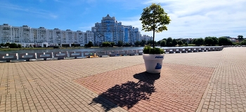 Жаркое лето в большом городе... / Минск