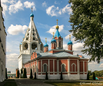 Церковь Тихвинской иконы Божией Матери в Коломне. / ***