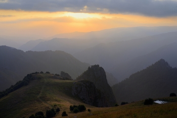 Рассвет в горах / Каньон Малки