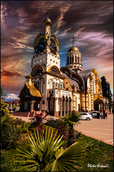 &nbsp; / Храм Святого равноапостольного князя Владимира в Сочи.