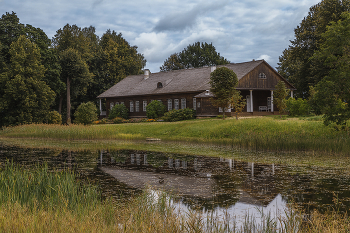 Первые шаги осени... / ***