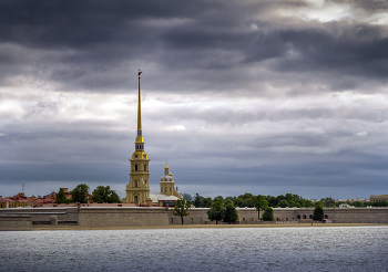 Ещё один пасмурный день / Санкт-Петербург