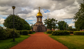 Начало осени в Санкт-Петербурге 17 / 08.09.2022 Часовня во имя Пресвятой Троицы в Санкт-Петербурге.