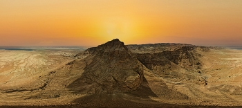 &quot;Марсианские хроники&quot; Иудейской пустыни / Гора Масада.Израиль