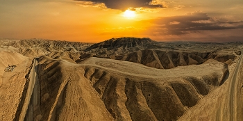 &quot;Марсианские&quot;картинки Иудейской пустыни / Израиль