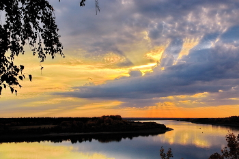 *Вечер на реке.** / Томская область.