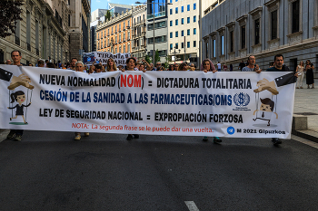 Браво, Испания! / Демонстрация в Мадриде против новой нормальности (NOM), против диктатуры Всемирной организации бизнеса, против медицинской тирании