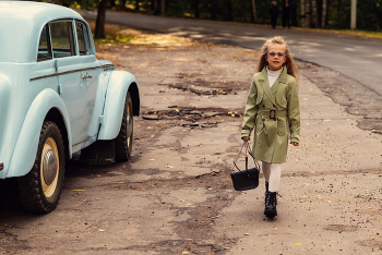 Полина в тренче / модель Полина Шутова
причёска Марина Быстрова