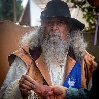 Человек из "Ренессанса". / .....