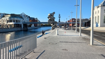 Болотная набережная / Москва.Болотная набережная