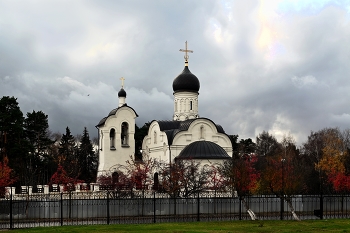 Церковь-часовня Воскресения Христова в Переделкине / Церковь-часовня Воскресения Христова в Переделкине