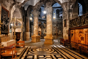 В Храме Гроба Господня / Израиль