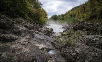 Горная река / р. Белая, Адыгея.