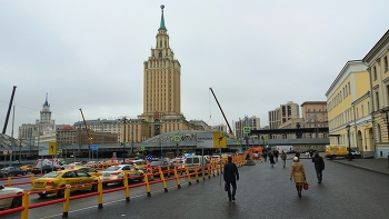 Комсомольская площадь / Комсомольская площадь