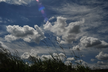 А я лягу прылягу / Лето небо облака зелёная трава