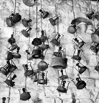 Примусовый рай / Должны же где-то порхать души праведных примусов