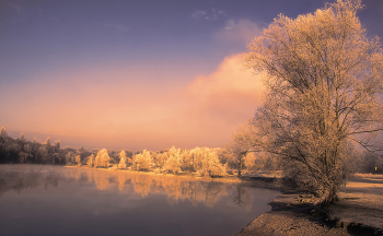 На озере / ***