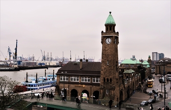 Гамбург. Порт / https://www.youtube.com/watch?v=_8iY4QcGL-A&amp;t=8s https://www.youtube.com/watch?v=EVMHpH6SJxA
https://www.youtube.com/watch?v=DA7DProSV6o&amp;list=UUEOp3amNaNT0205lPmdFi8w&amp;index=19

Портовый центр и складской район Гамбурга:

https://www.youtube.com/watch?v=i0kxa-sex6o
https://www.youtube.com/channel/UCEOp3amNaNT0205lPmdFi8w/videos?
https://www.youtube.com/watch?v=IGn-NNqkBL0