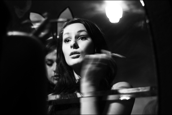 С наступающим! Мира! / ***