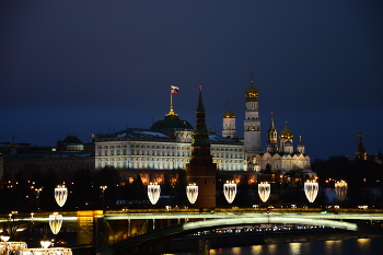 Новогодняя Москва / Ночной Кремль