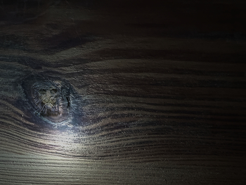 &nbsp; / In the center of the storm