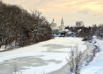 На реке Орлик зимой / На реке Орлик зимой, храм Михаила Архангела