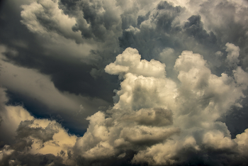 &nbsp; / Июльские облака