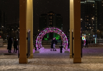 "Селфи" возле парка "Сокольники" / Москва