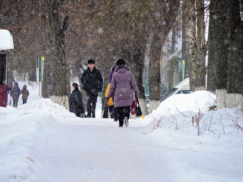 Зимняя прогулка по городу / Заснеженный день