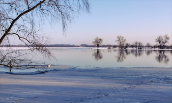 Река замерзнуть не хотела... / Февраль. 2023
