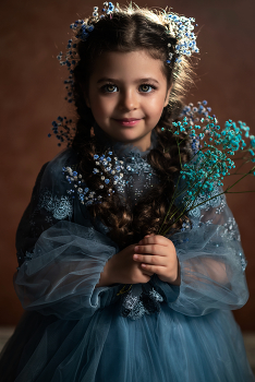 С 8-м марта! / модель Милана
причёска Марина Быстрова
платье и студия «Каталея»