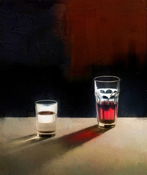 сок и вода / натюрморт стаканы