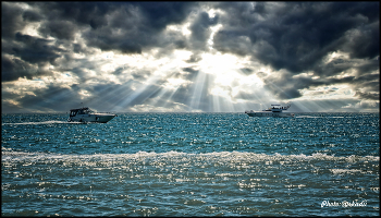 Весна. / Море, небо,катера.