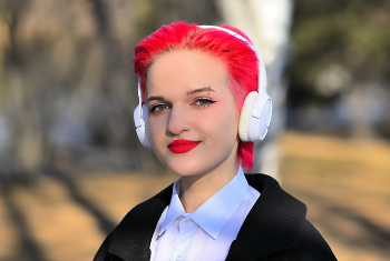 Уличный портрет. / ***