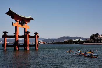 Miyajima's torii / ***
