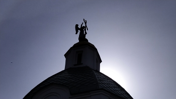 Ангел. / Село Успенское.