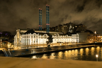 ГЭС2 / ГЭС-2 - культурный центр. Ночная Москва
