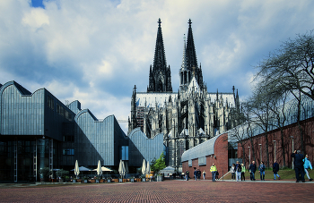 Кёльн-Дом / ***