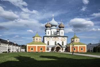 Успенский собор, г. Тихвин / Тихвинский Богородичный Успенский монастырь