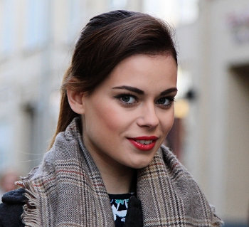 Уличный портрет / ***