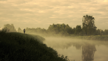 &nbsp; / Утро на рыбалке река Уводь
